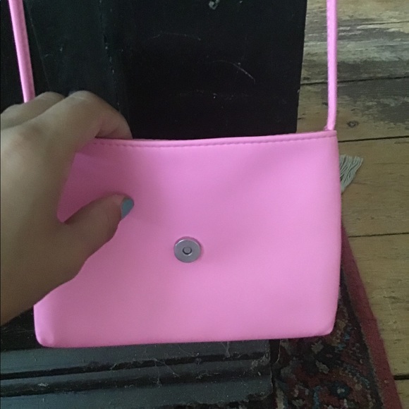 Pink purse - Picture 2 of 4